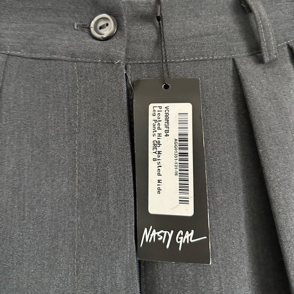 Nasty Gal Dark Gray Wide Leg High Waisted Pleated Trouser - Picture 5 of 6